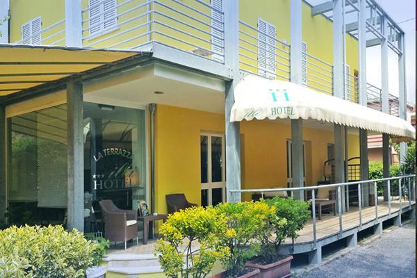 Hotel Illi Marina di Massa Exterior foto